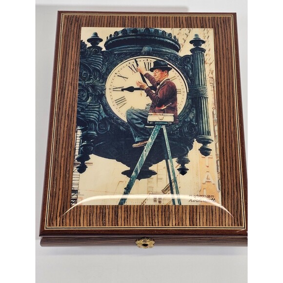 Marshall Fields Clock Tower Norman Rockwell Jewelry Music Box My Kind of Town - Picture 2 of 16